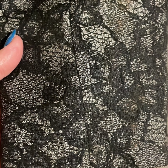 LE SUIT floral lace like print black grey, rounded pleated collar open front 14 - Picture 4 of 13